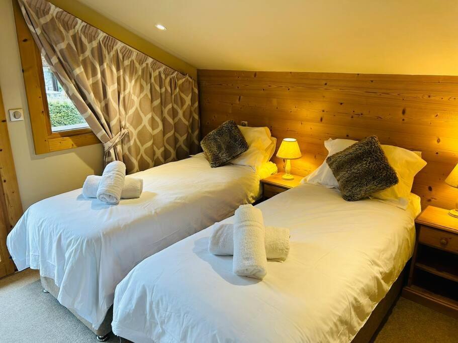 Chalet Rose
