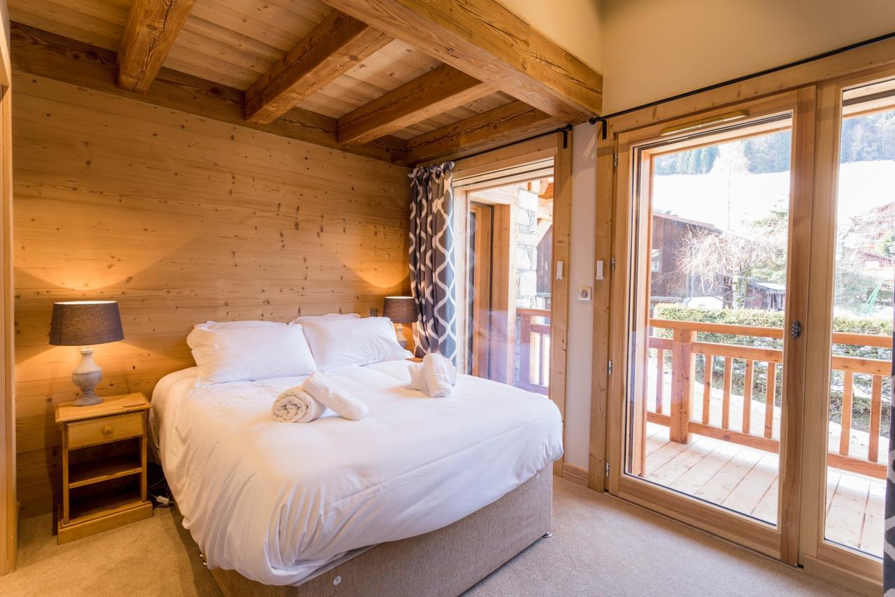 Chalet Rose