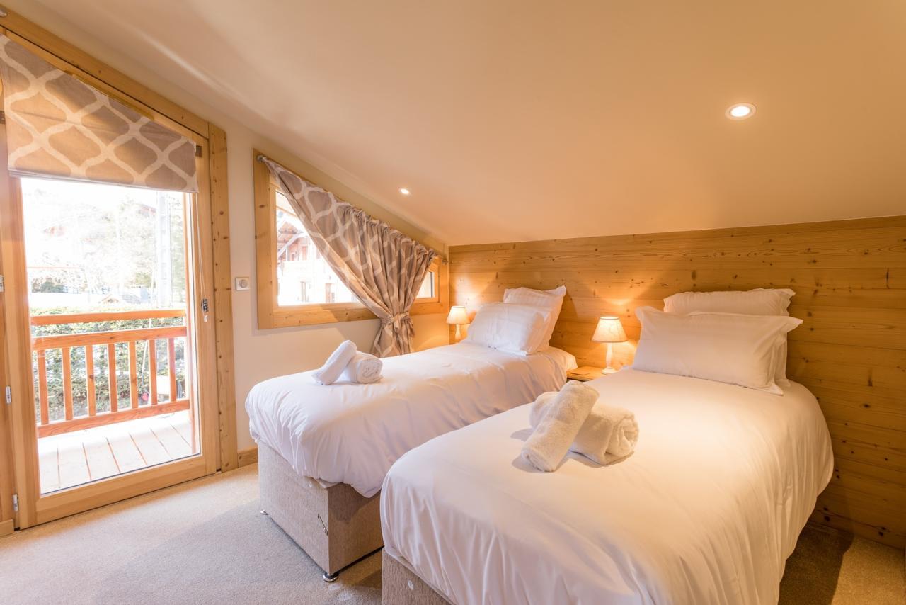 Rose Chalet *